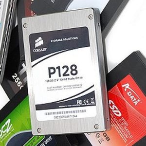 Hard Disk-uri & SSD-uri